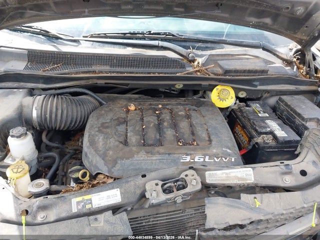 44834899 :رقم المزاد ، 2C4RDGEG8HR696604 vin ، 2017 Dodge Grand Caravan Gt مزاد بيع