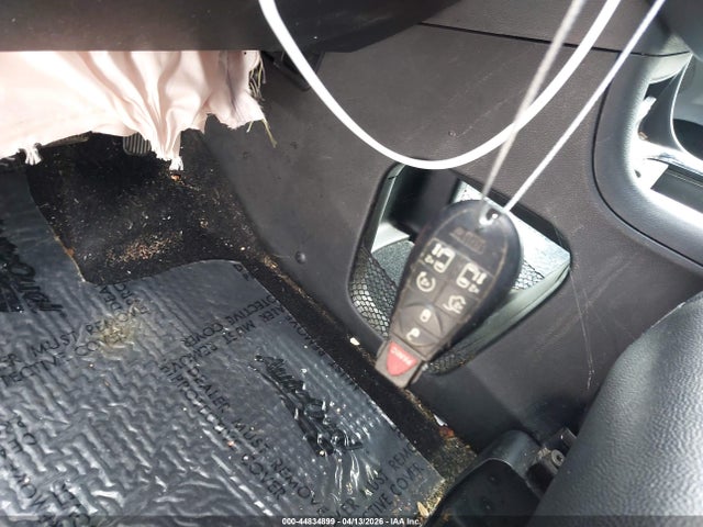 44834899 :رقم المزاد ، 2C4RDGEG8HR696604 vin ، 2017 Dodge Grand Caravan Gt مزاد بيع