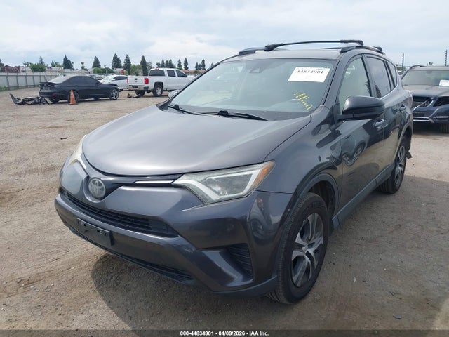 JTMZFREV1HJ141230 Toyota RAV4 LE
