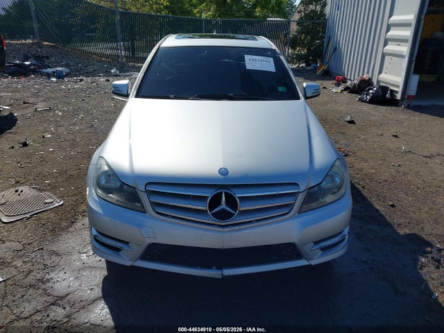 Aukcja sprzedaży 2012 Mercedes-benz C 300 Sport 4matic, vin: WDDGF8BBXCR200576, numer aukcji: 44834910