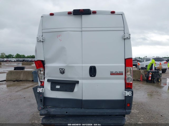 44834919 :رقم المزاد ، 3C6TRVBG6JE139950 vin ، 2018 Ram Promaster 1500 High Roof 136 Wb مزاد بيع