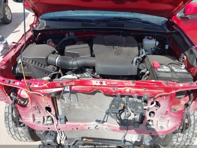 3TYSZ5AN9NT081076 Toyota Tacoma Trd Off Road