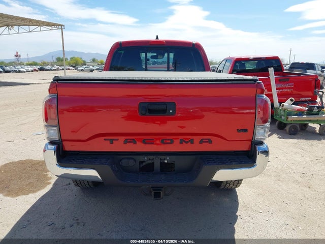 3TYSZ5AN9NT081076 Toyota Tacoma Trd Off Road