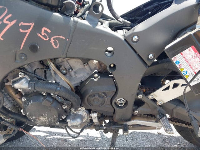 44834956 :رقم المزاد ، JKBZXVM11SA009974 vin ، 2025 Kawasaki Zx1002 M مزاد بيع