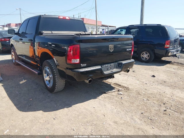 2013 RAM 1500 1C6RR7KT9DS508143 Photo 2