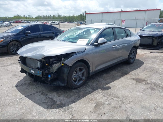 2025 Kia K4 Lxs მანქანა იყიდება აუქციონზე, vin: 3KPFT4DE3SE188358, აუქციონის ნომერი: 44834970
