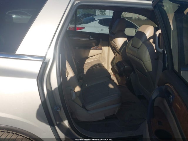 44834980 :رقم المزاد ، 5GALRCED2AJ227316 vin ، 2010 Buick Enclave 2xl مزاد بيع
