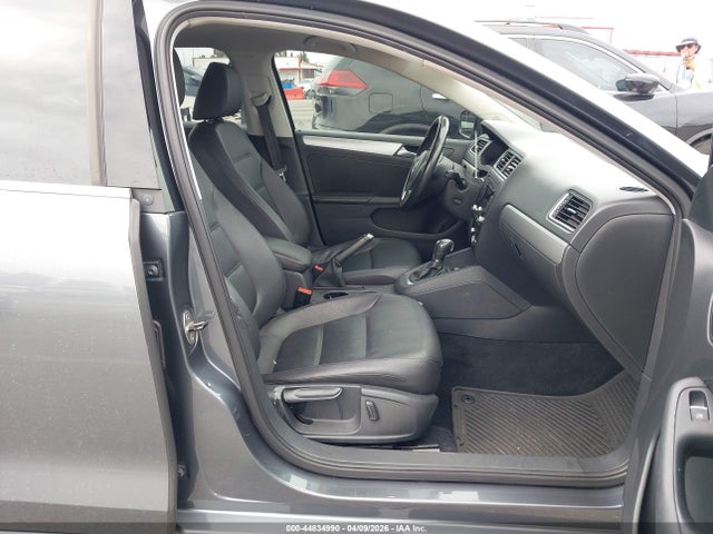 3VWD17AJ8EM420878 Volkswagen Jetta 1.8t Se
