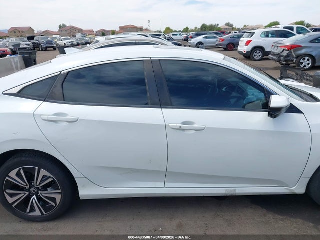Aukcja sprzedaży 2018 Honda Civic Ex-t, vin: JHMFC1F33JX041724, numer aukcji: 44835007
