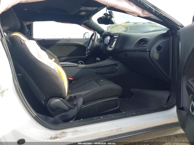 2016 Dodge Challenger Sxt მანქანა იყიდება აუქციონზე, vin: 2C3CDZAG5GH176764, აუქციონის ნომერი: 44835051