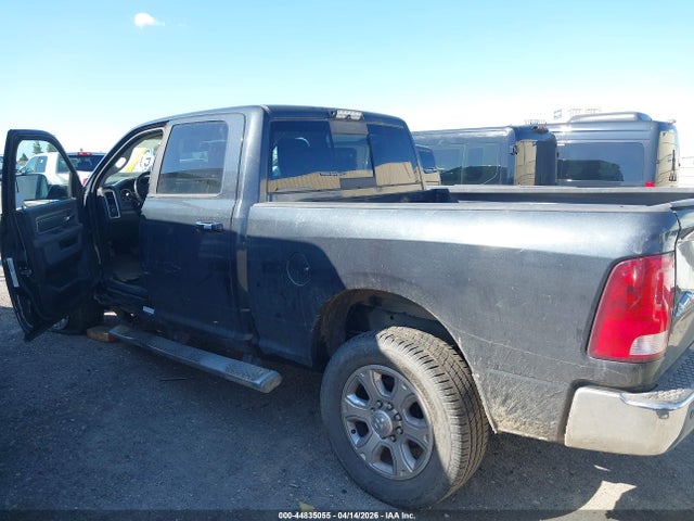 3C63R3DL9EG306374 RAM 3500 Big Horn