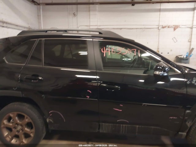 Продажа на аукционе авто 2024 Toyota Rav4 Hybrid Woodland Edition, vin: 2T3UWRFV8RW229915, номер лота: 44835071