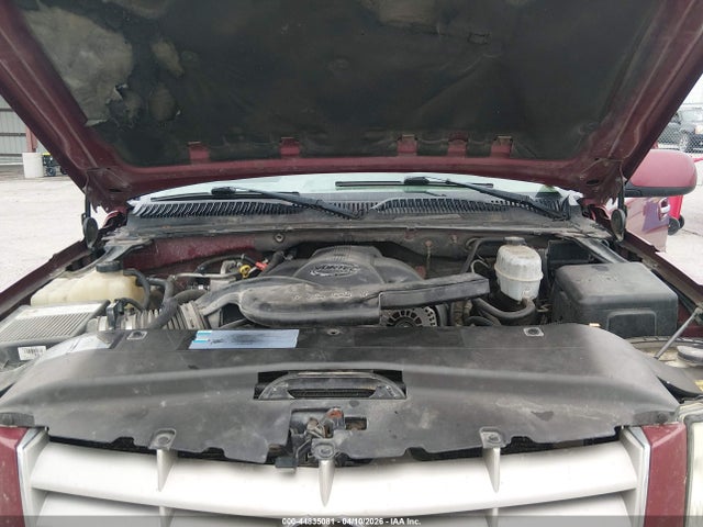 2004 Cadillac Escalade Standard მანქანა იყიდება აუქციონზე, vin: 1GYEK63N84R249460, აუქციონის ნომერი: 44835081