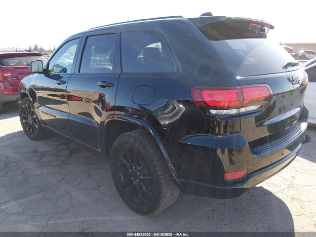 1C4RJEAG7MC712782 Jeep Grand Cherokee Laredo X 4x2