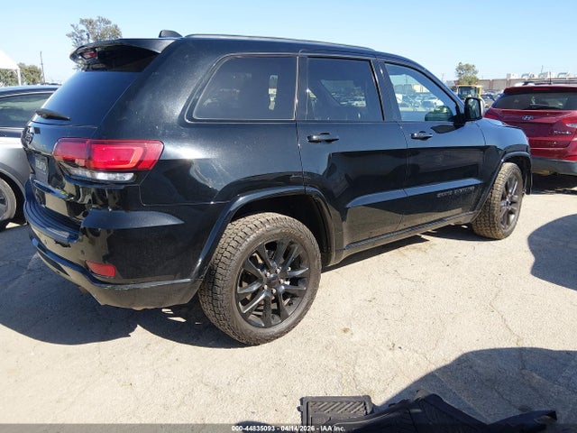1C4RJEAG7MC712782 Jeep Grand Cherokee Laredo X 4x2