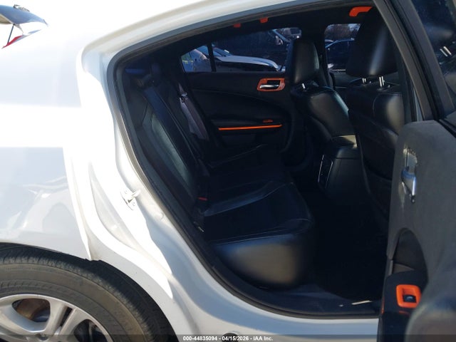 44835094 :رقم المزاد ، 2C3CDXBG0KH725587 vin ، 2019 Dodge Charger Sxt Rwd مزاد بيع