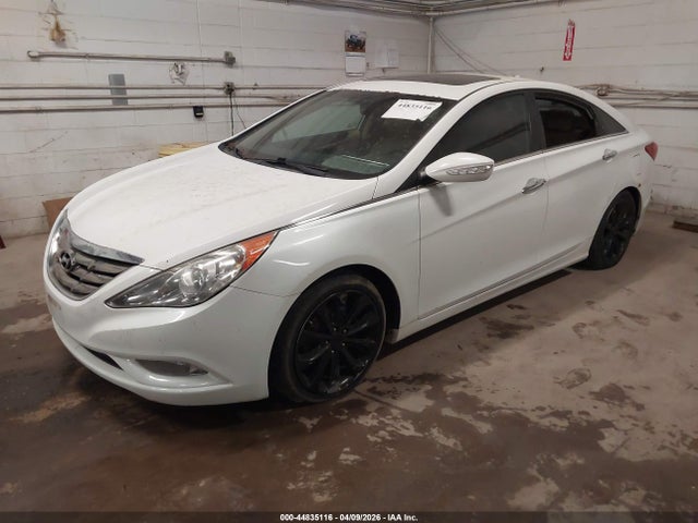 2011 HYUNDAI SONATA 5NPEC4ABXBH216660 Photo 1
