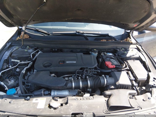 44835147 :رقم المزاد ، 1HGCV2F37JA008136 vin ، 2018 Honda Accord Sport 2.0t مزاد بيع
