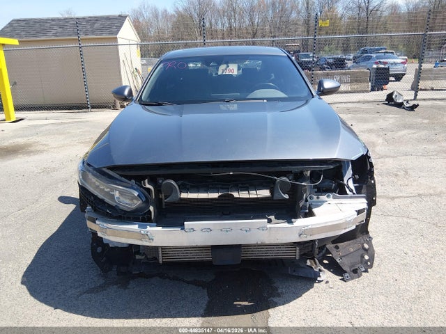 44835147 :رقم المزاد ، 1HGCV2F37JA008136 vin ، 2018 Honda Accord Sport 2.0t مزاد بيع