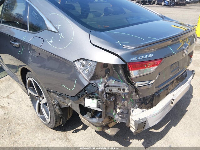 44835147 :رقم المزاد ، 1HGCV2F37JA008136 vin ، 2018 Honda Accord Sport 2.0t مزاد بيع