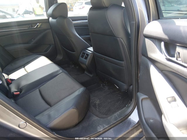 44835147 :رقم المزاد ، 1HGCV2F37JA008136 vin ، 2018 Honda Accord Sport 2.0t مزاد بيع