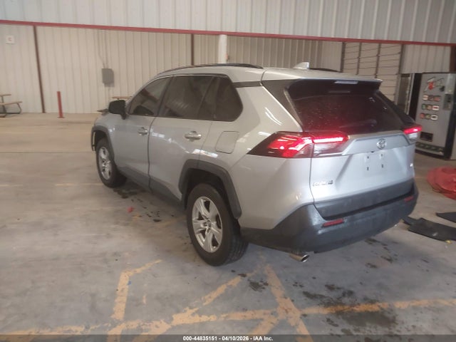 Aukcja sprzedaży 2021 Toyota Rav4 Xle, vin: 2T3W1RFV4MW107844, numer aukcji: 44835151