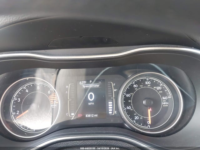 44835155 :رقم المزاد ، 1C4PJLCB9KD206083 vin ، 2019 Jeep Cherokee Latitude Fwd مزاد بيع