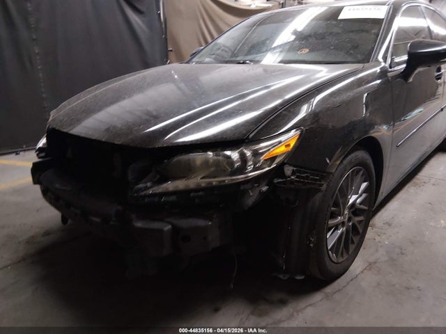 58ABK1GG6JU105538 Lexus ES 350