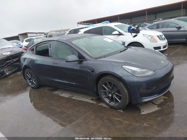 Продажа на аукционе авто 2022 Tesla Model 3 Long Range Dual Motor All-wheel Drive, vin: 5YJ3E1EB6NF277842, номер лота: 44835166