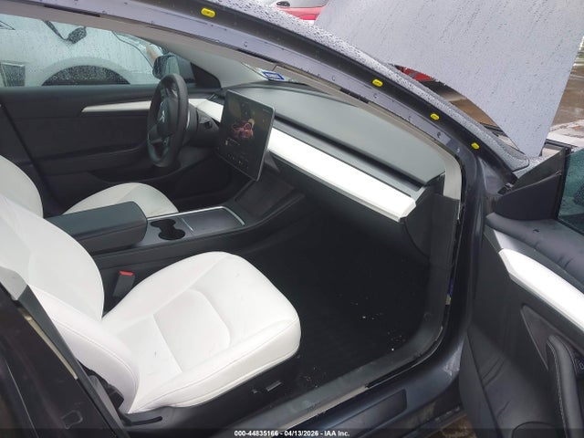 Продажа на аукционе авто 2022 Tesla Model 3 Long Range Dual Motor All-wheel Drive, vin: 5YJ3E1EB6NF277842, номер лота: 44835166