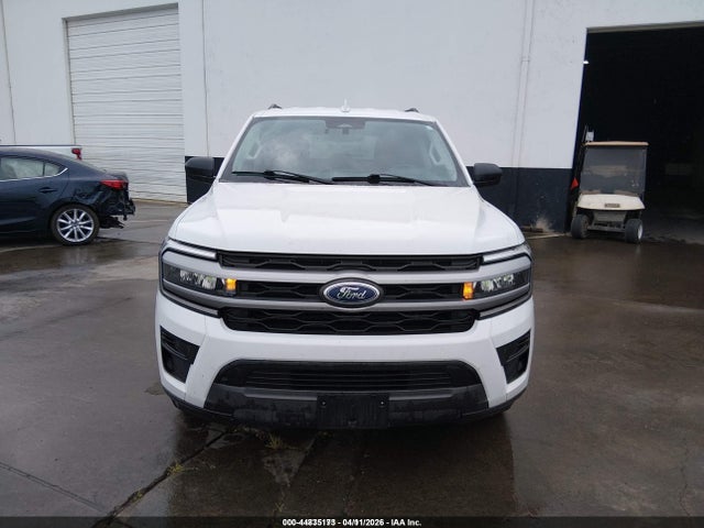 1FMJU1GT8NEA42498 Ford Expedition Xl