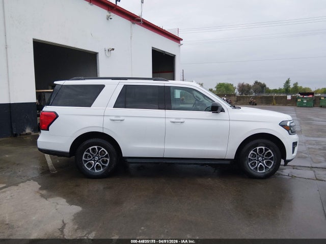 1FMJU1GT8NEA42498 Ford Expedition Xl