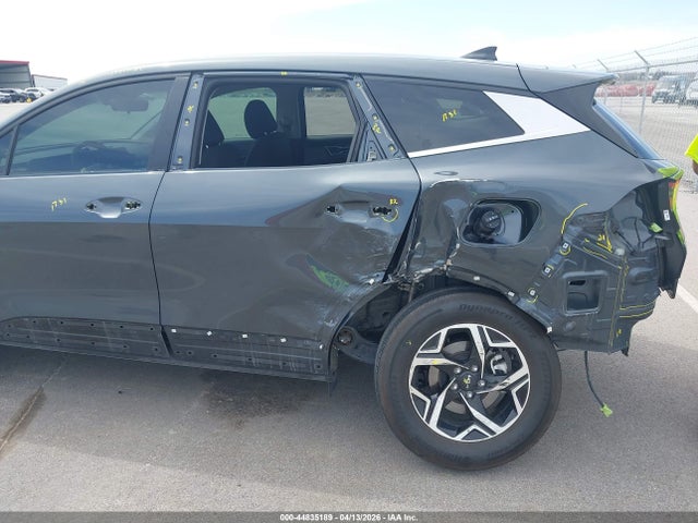 Продажа на аукционе авто 2023 Kia Sportage Lx, vin: KNDPUCAF8P7062996, номер лота: 44835189