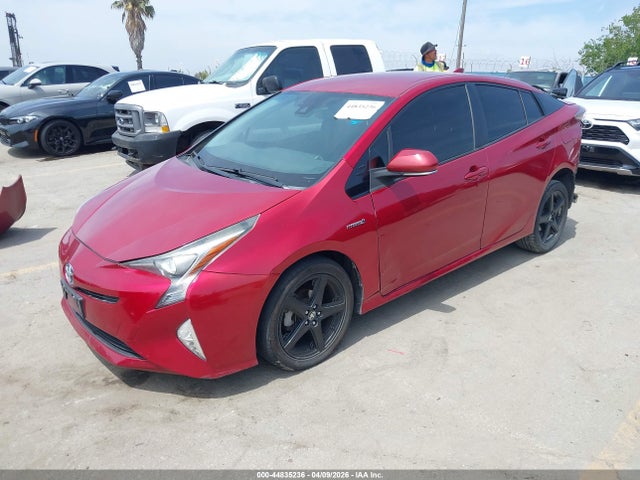 JTDKARFU4G3517136 Toyota Prius Three Touring