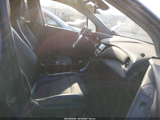2020 Chevrolet Trax Awd Lt მანქანა იყიდება აუქციონზე, vin: 3GNCJPSB2LL326768, აუქციონის ნომერი: 44835239