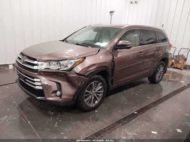 5TDJZRFHXHS377326 Toyota Highlander Xle