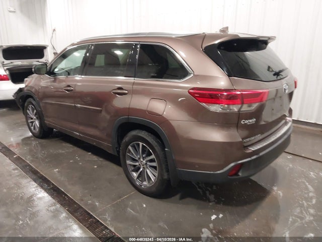 5TDJZRFHXHS377326 Toyota Highlander Xle