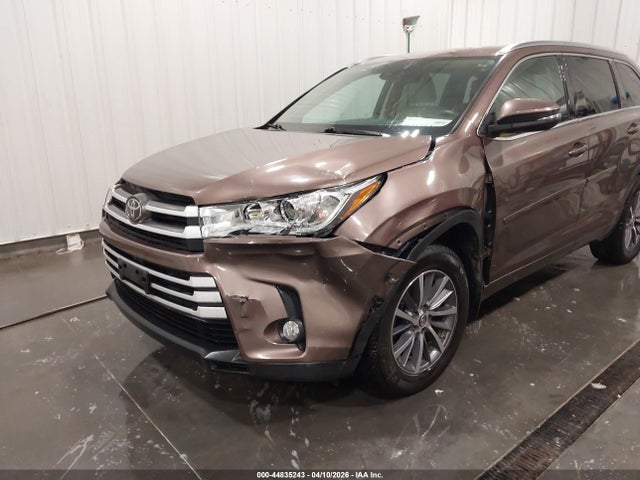 5TDJZRFHXHS377326 Toyota Highlander Xle