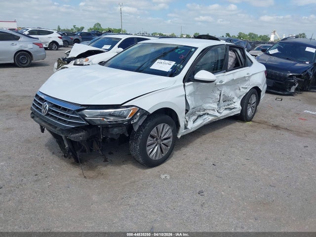 2019 Volkswagen Jetta 1.4t R-line/1.4t S/1.4t Se მანქანა იყიდება აუქციონზე, vin: 3VWCB7BU8KM195536, აუქციონის ნომერი: 44835250