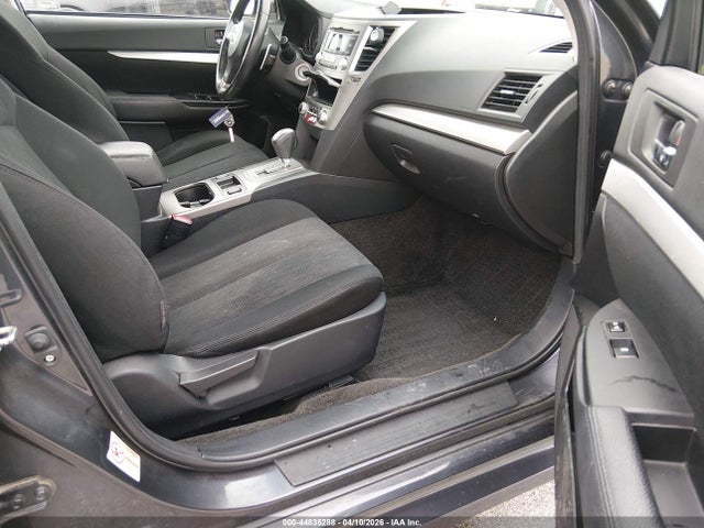 44835288 :رقم المزاد ، 4S3BMBC68D3003323 vin ، 2013 Subaru Legacy 2.5i Premium مزاد بيع
