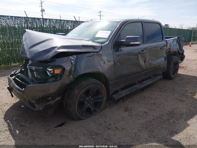 1C6SRFFT0LN274493 RAM 1500 Big Horn 4x4 5&#039;7 Box