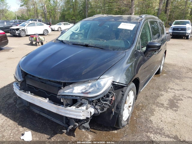 Aukcja sprzedaży 2019 Chrysler Pacifica Touring L, vin: 2C4RC1BG2KR532759, numer aukcji: 44835364