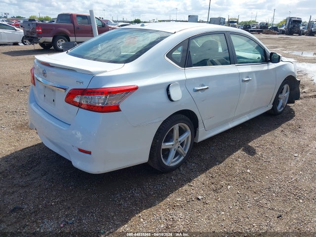 2015 Nissan Sentra Sr მანქანა იყიდება აუქციონზე, vin: 3N1AB7AP2FY292870, აუქციონის ნომერი: 44835368