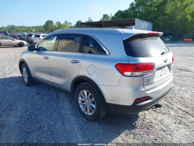 5XYPGDA32GG112717 KIA Sorento 2.4l Lx
