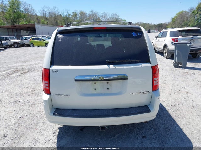 44835380 :رقم المزاد ، 2A4RR5D16AR212626 vin ، 2010 Chrysler Town & Country Touring مزاد بيع