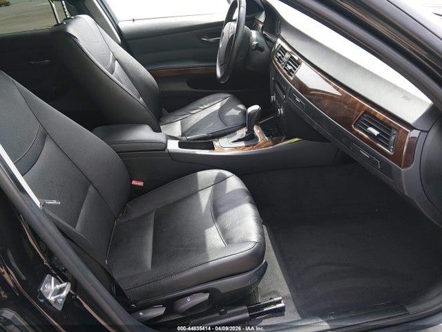 2011 Bmw 328i მანქანა იყიდება აუქციონზე, vin: WBAPH5G55BNM83672, აუქციონის ნომერი: 44835414