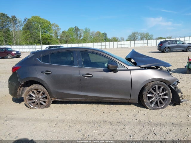 44835422 :رقم المزاد ، JM1BN1L32J1156025 vin ، 2018 Mazda Mazda3 Touring مزاد بيع