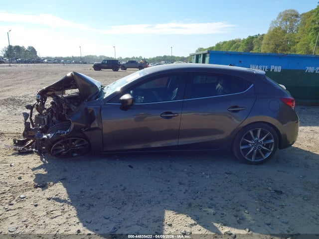 44835422 :رقم المزاد ، JM1BN1L32J1156025 vin ، 2018 Mazda Mazda3 Touring مزاد بيع