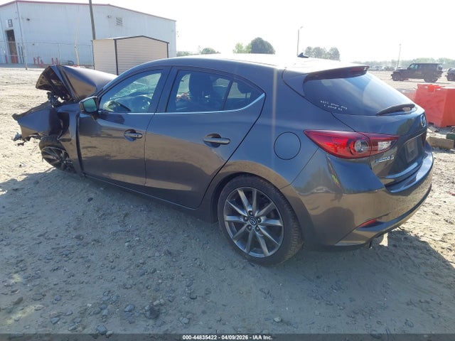 44835422 :رقم المزاد ، JM1BN1L32J1156025 vin ، 2018 Mazda Mazda3 Touring مزاد بيع