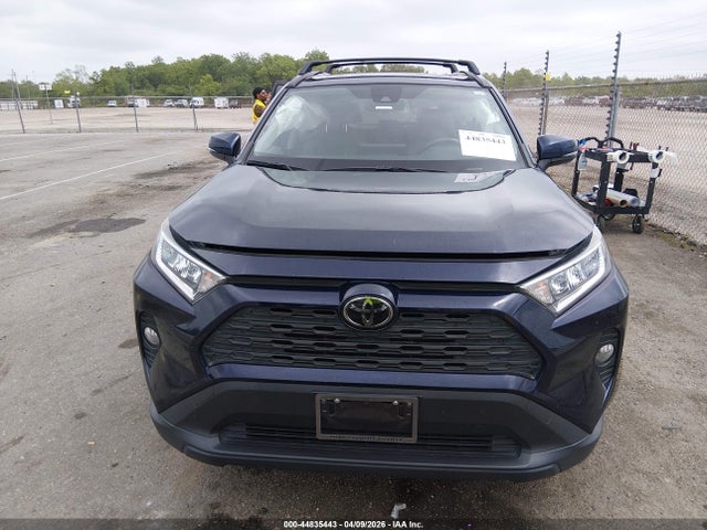 Toyota Rav4 Xle Premium 2019 JTMC1RFVXKD016901 Image 12